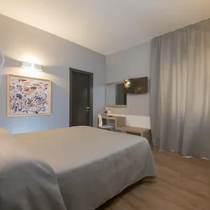 Bed & Breakfast Fantasie Romane Rom